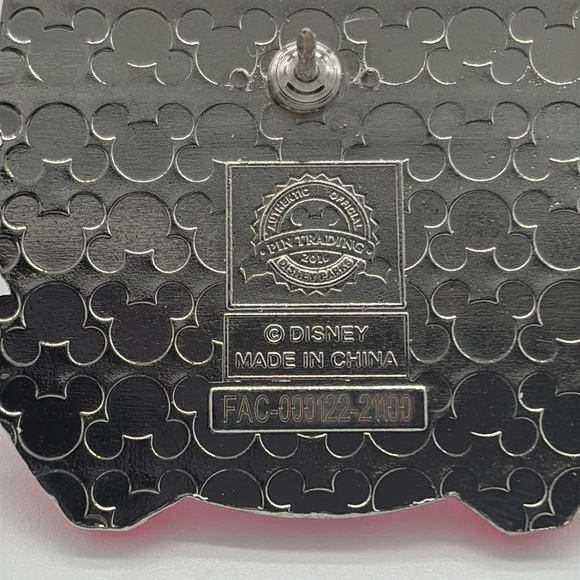 Disney Trading Pin Aristocrats Marie Cat - Crystal Head Pin - Disney Pin 115715 - Picture 7 of 7